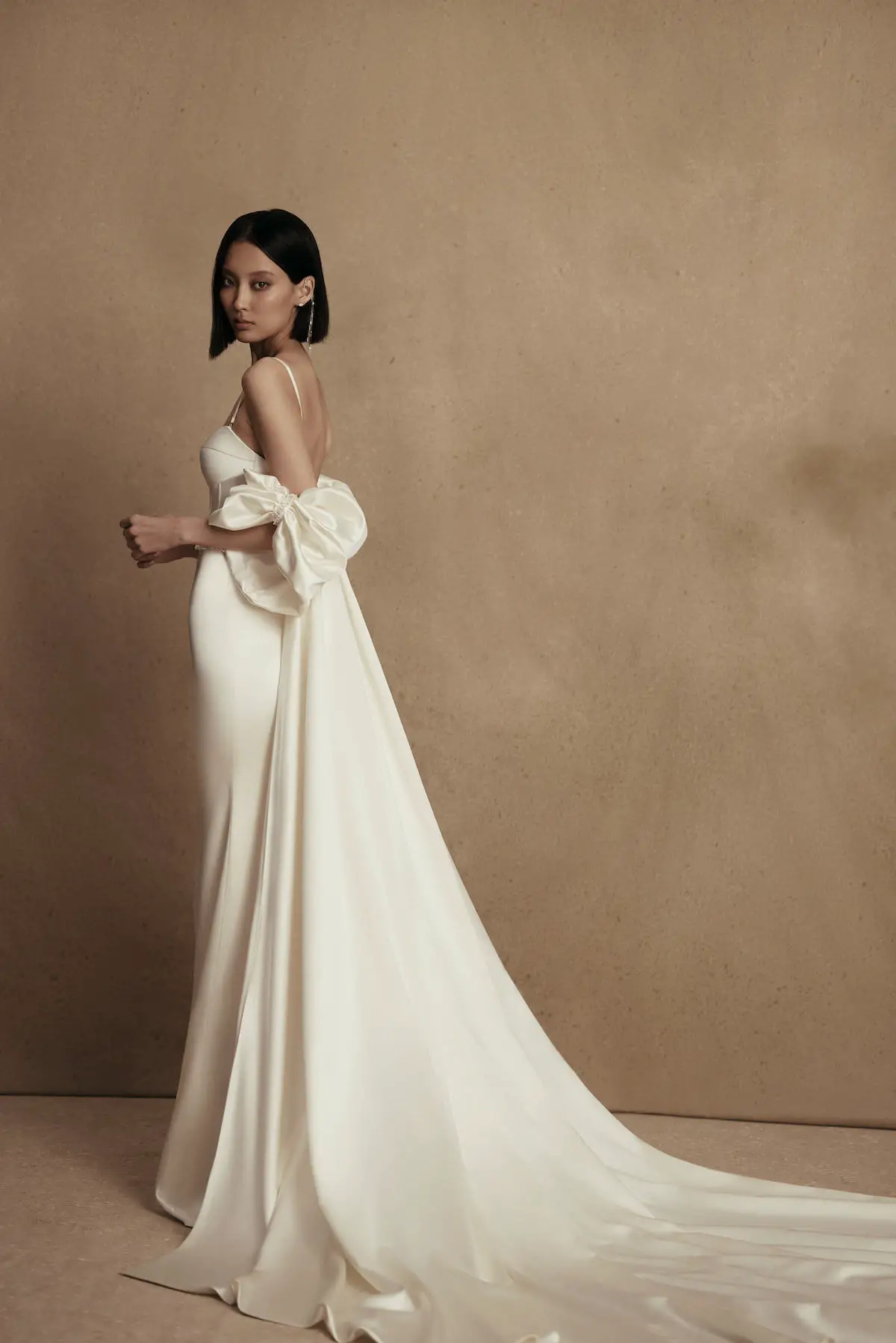 WONÁ Concept Wedding Dresses 2023 - Personality Bridal Collection - Cassandra