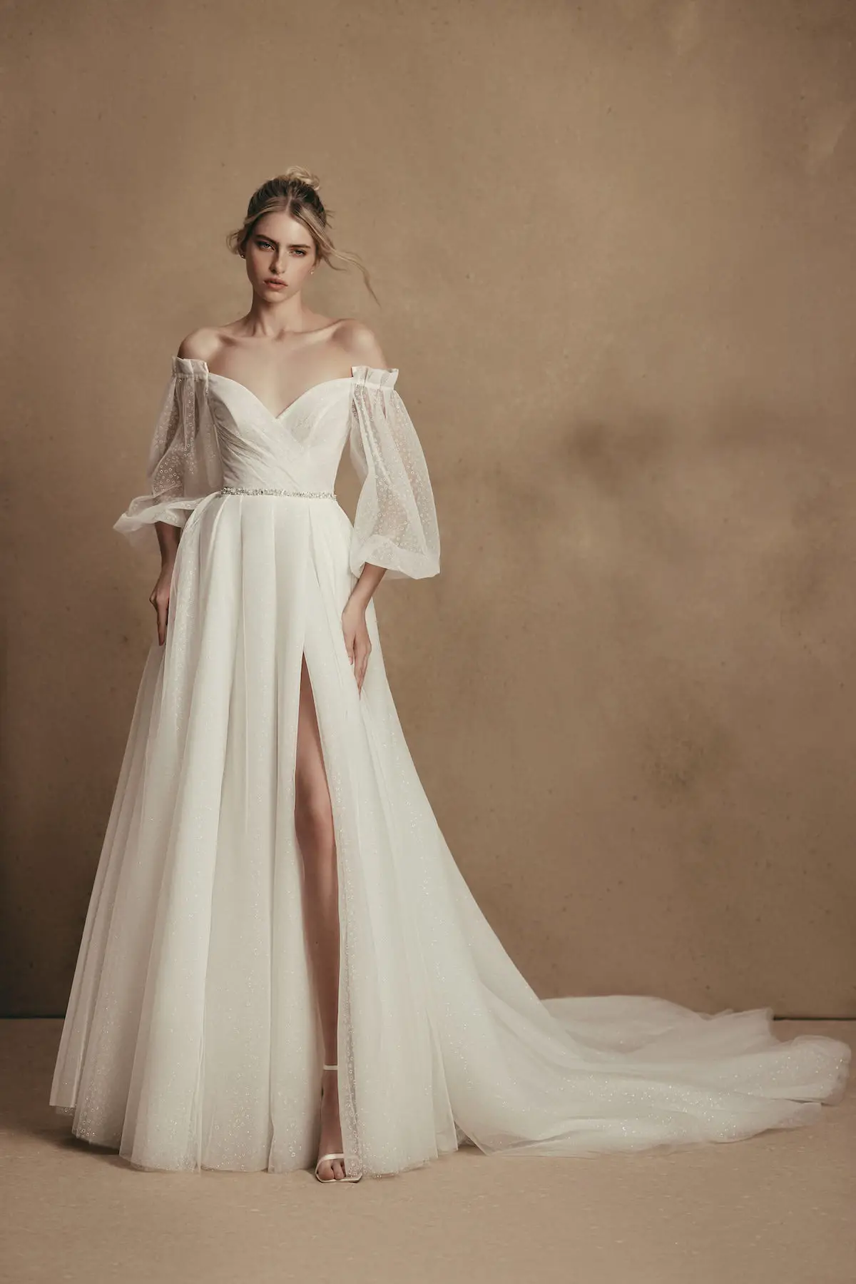 WONÁ Concept Wedding Dresses 2023 - Personality Bridal Collection - Millie