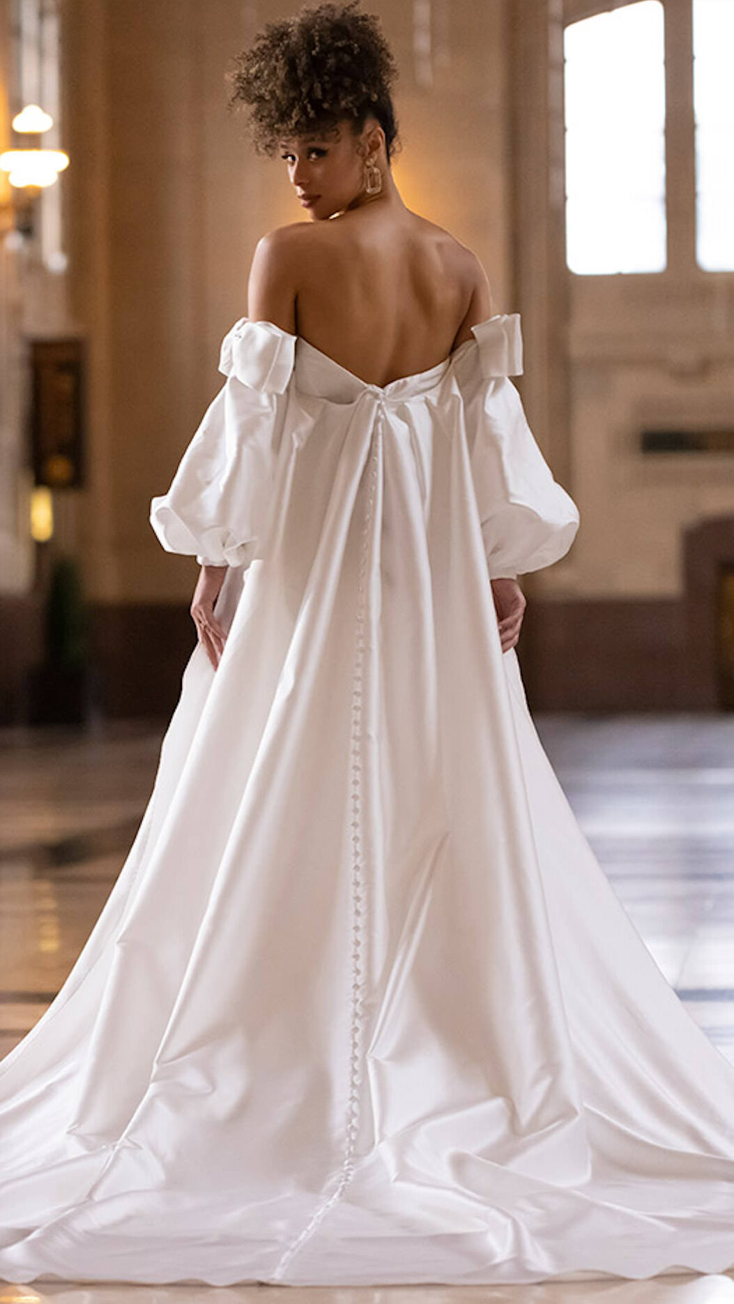 Martina Liana Luxe Wedding Dress 2022 LE1206