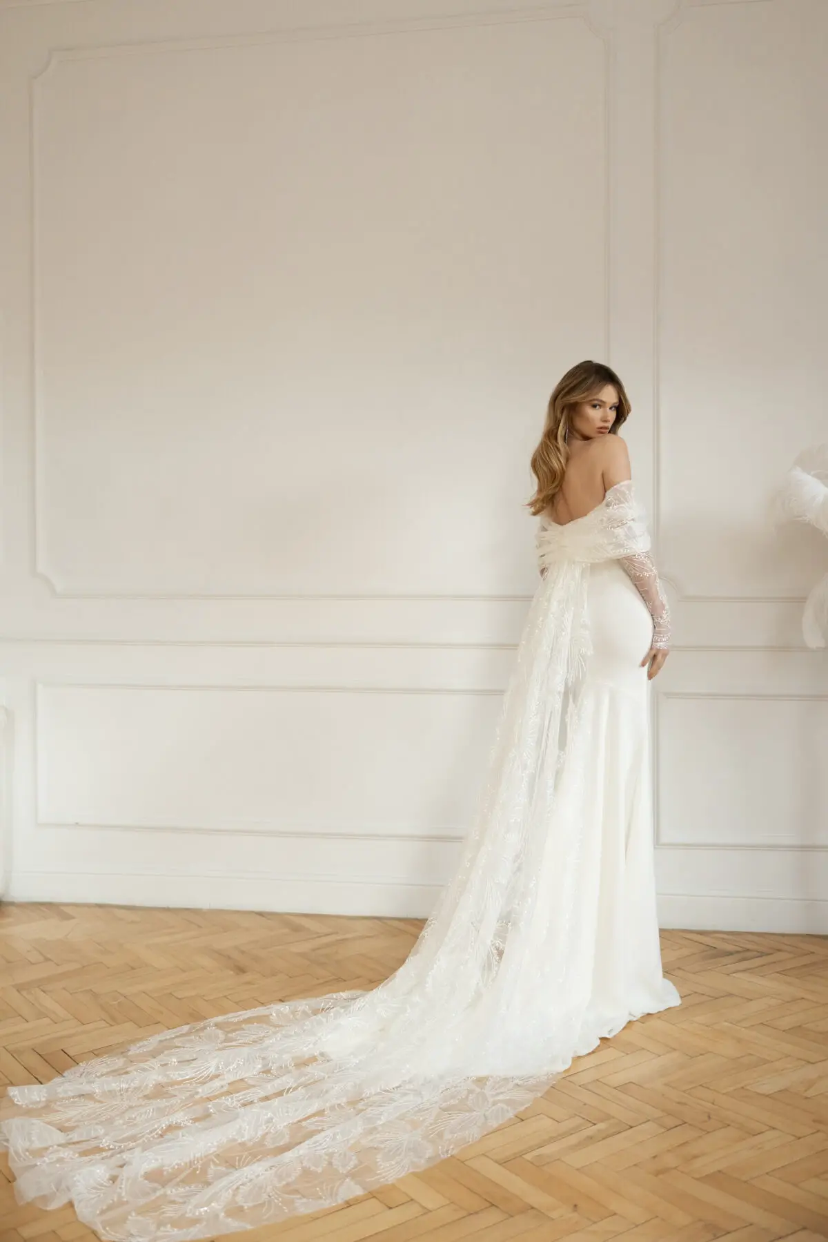 Eva Lendel Wedding Dresses 2023 - Artemida