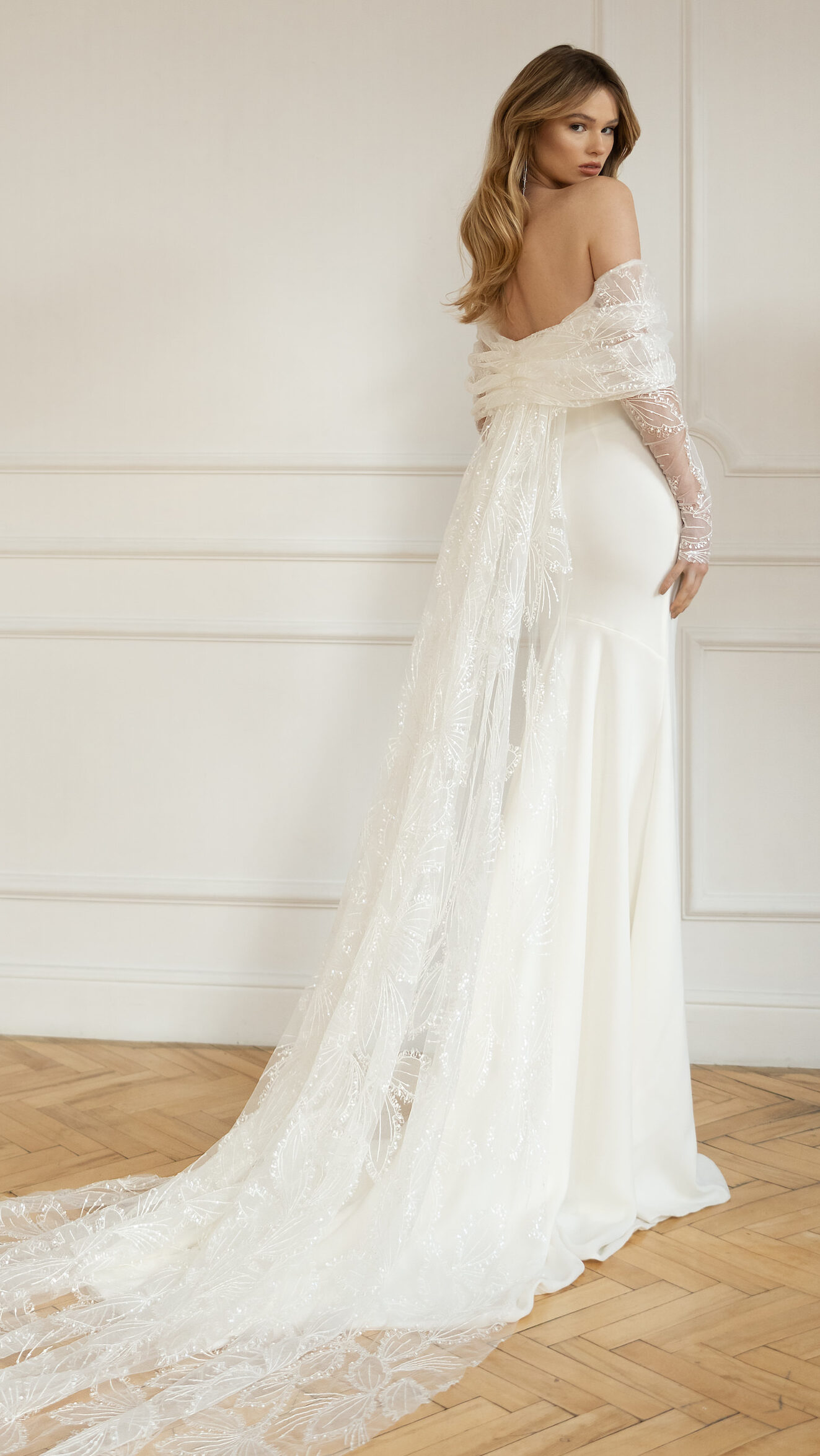 Eva Lendel Wedding Dresses 2023 - Artemida