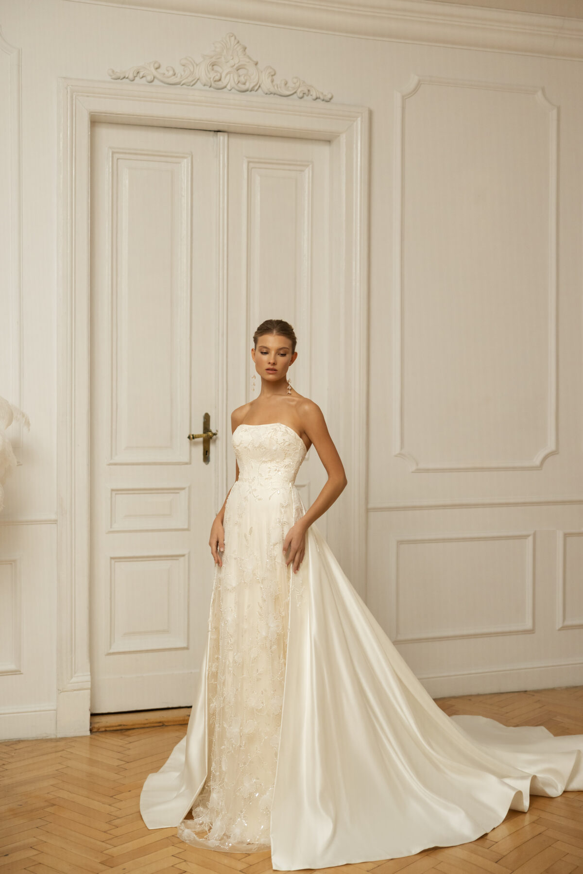 Eva Lendel Wedding Dresses 2023 - Isola