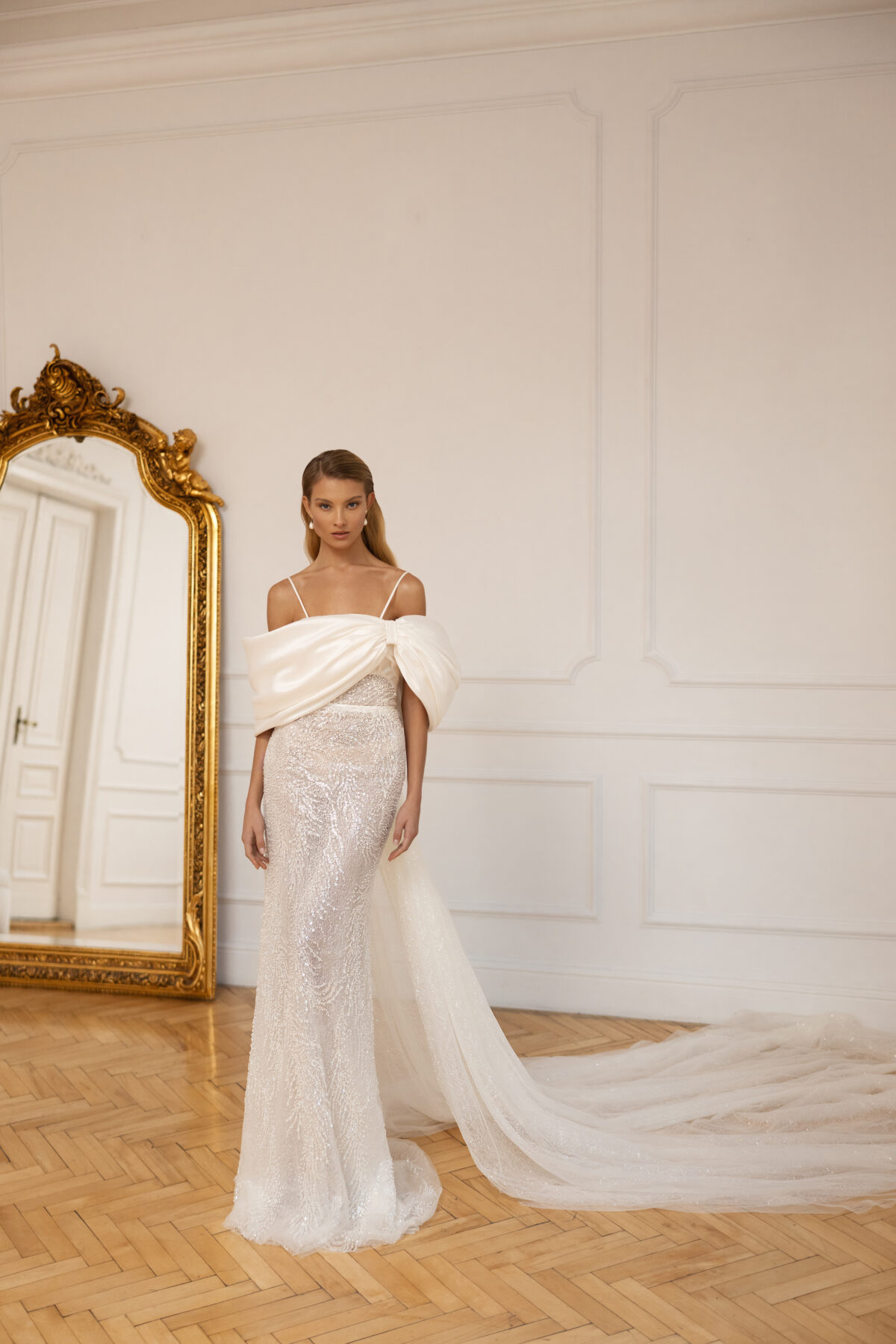 Eva Lendel Wedding Dresses 2023 - Levi